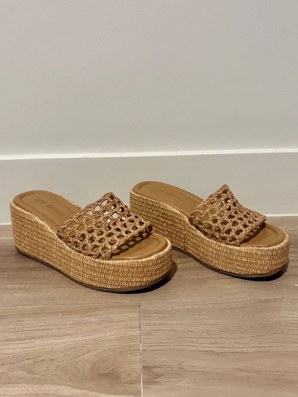 Brandy raffia platform slide sandals